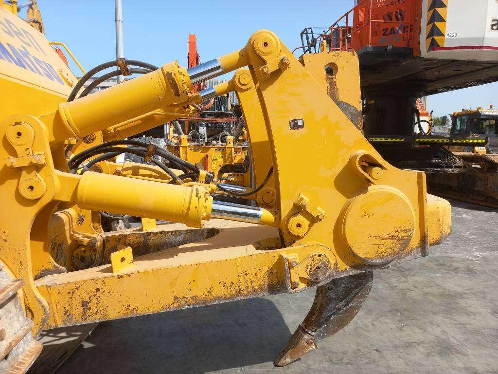 Komatsu D275A-5R (Abu Dhabi) Foto 13