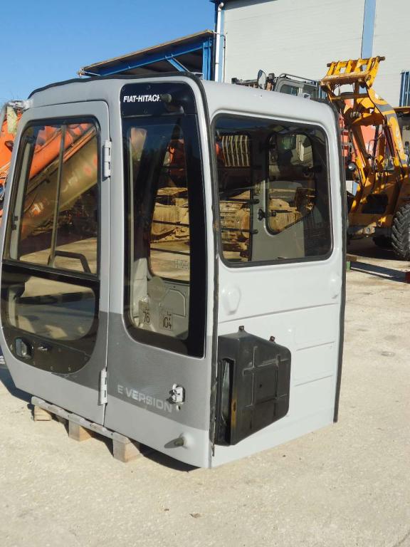 Cabina per Fiat Hitachi EX135-215-235-165-355 Foto 1