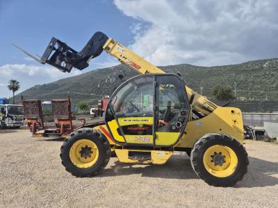 New Holland LM732 in vendita da Omeco Spa