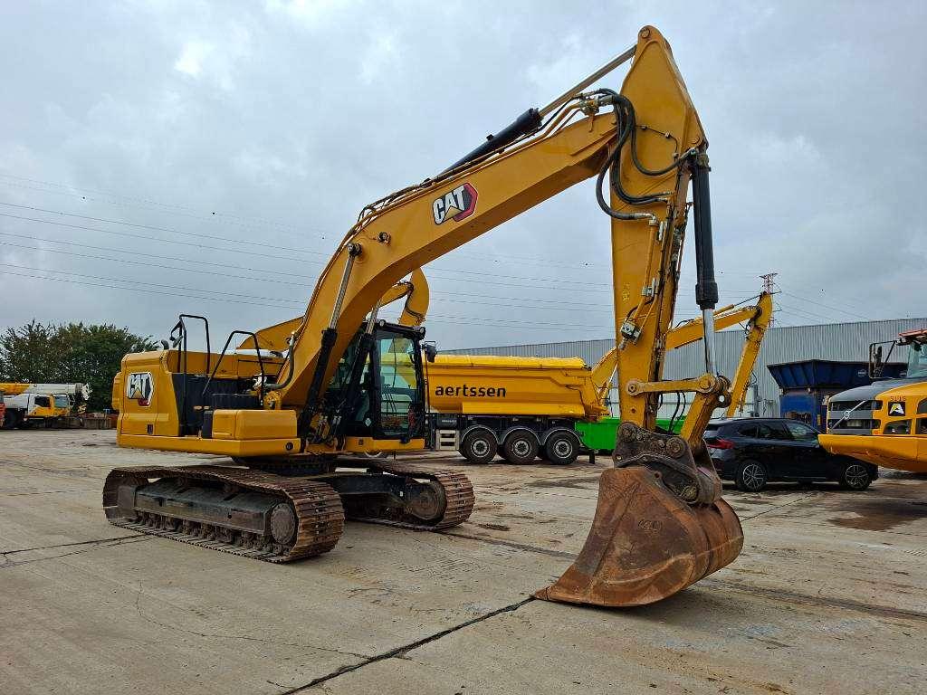 Caterpillar 320 Foto 4