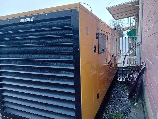 Caterpillar 250 kva Foto 2