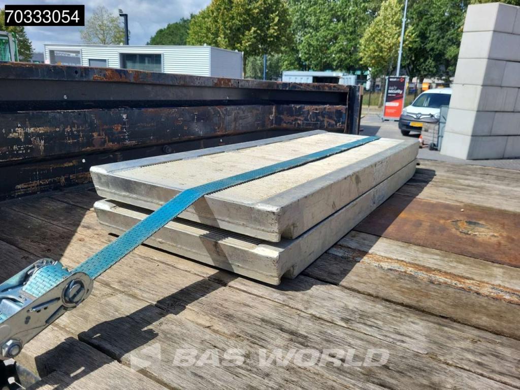 Nooteboom OSDS-48-03 3 axles APK 03/27 Steering Axle RAMPS Foto 13