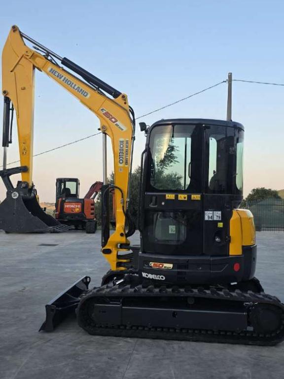 New Holland E50SR Foto 3