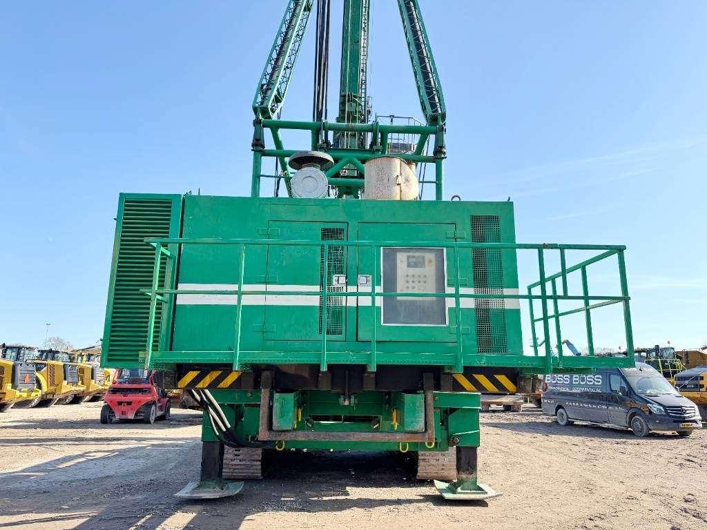 Hitachi KH150GLS-2 - 30.3m Drill / Powerpack / Hydr Tracks Foto 5
