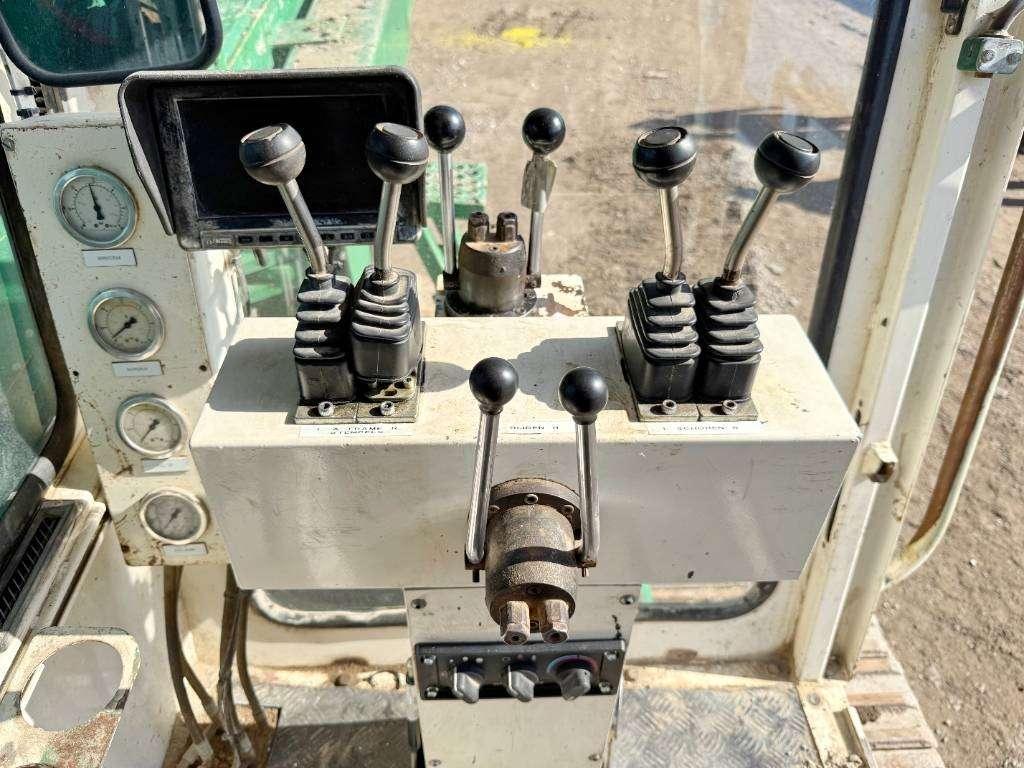 Hitachi KH150GLS-2 - 30.3m Drill / Powerpack / Hydr Tracks Foto 9