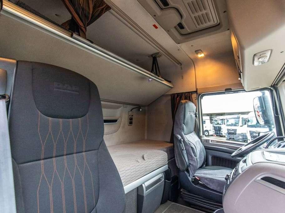 Daf XF 450-6x2 Foto 16