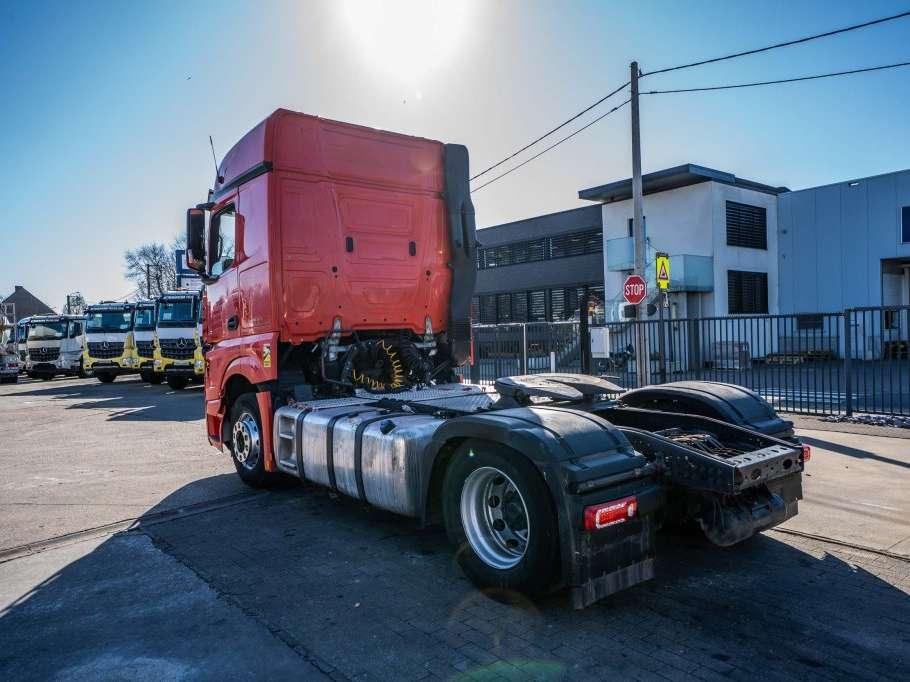 Mercedes-Benz ACTROS 1843 LS+KIPHYDR. Foto 3