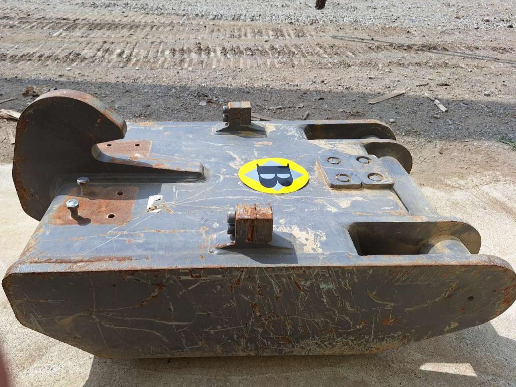 S3 for 38-43 ton excavators Attachment plate Foto 6