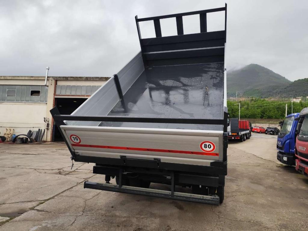 Iveco EUROCARGO CUBE 190-250 Foto 6