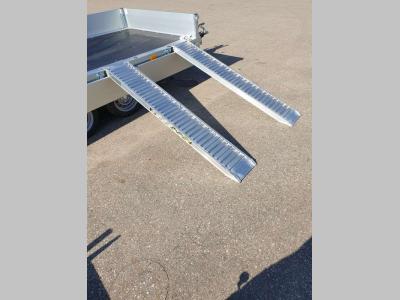 Coppia di rampe in alluminio Lunghezza 2.500 mm - Portata 1.750 kg in vendita da Progetto Rampe