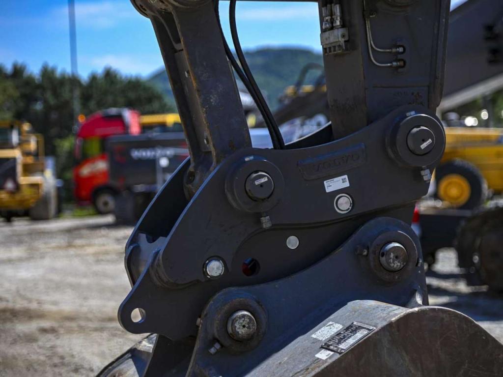Volvo EC210FNL5 Foto 14