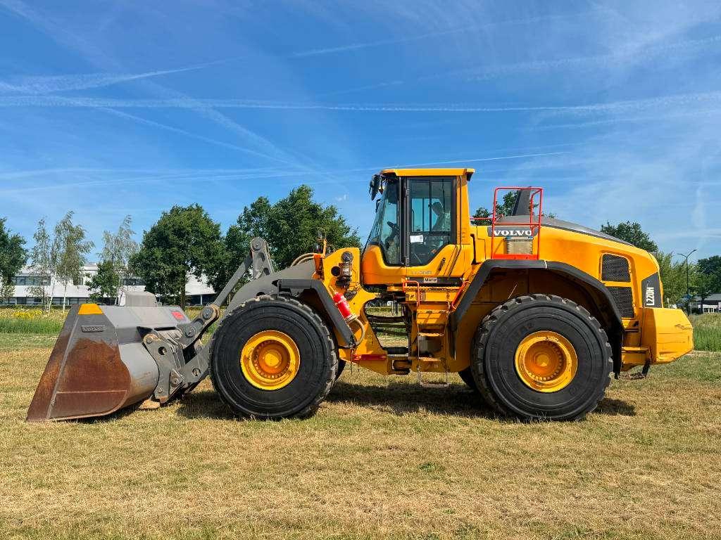 Volvo L220H - Automatic Greasing / Quick Coupler Foto 1