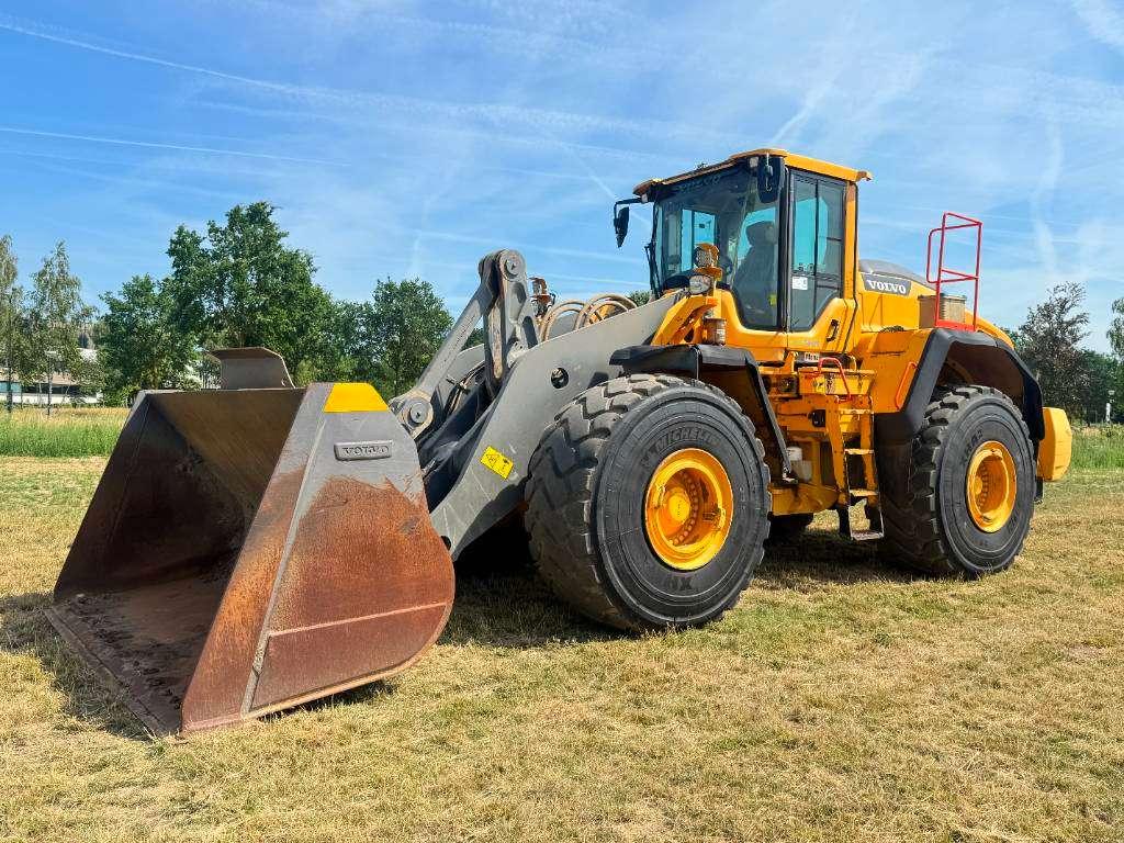 Volvo L220H - Automatic Greasing / Quick Coupler Foto 2