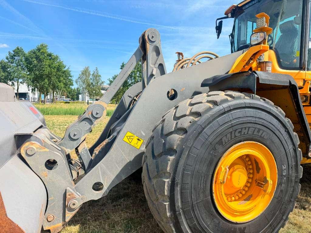 Volvo L220H - Automatic Greasing / Quick Coupler Foto 20