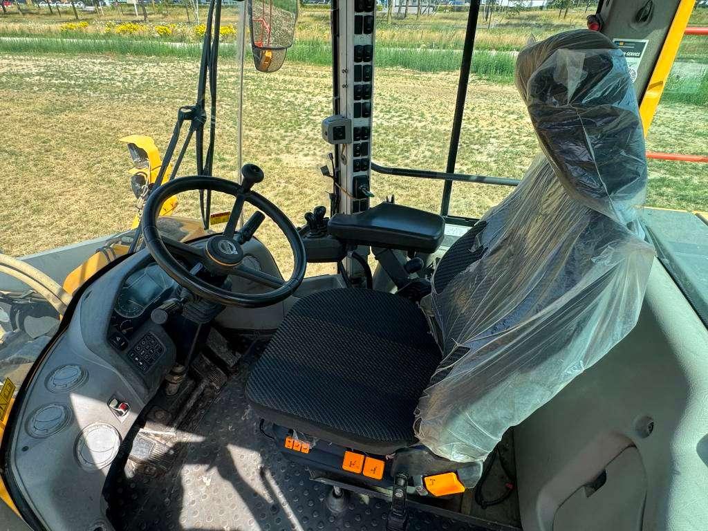 Volvo L220H - Automatic Greasing / Quick Coupler Foto 8
