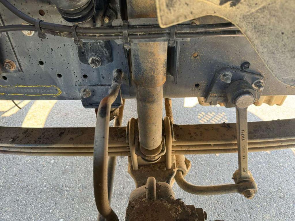 Renault Kerax 410 8x4 Full steel - Manual - Euro 4 - Big axles Foto 24