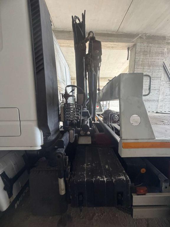 Iveco EUROCARGO ML80E21 Foto 4