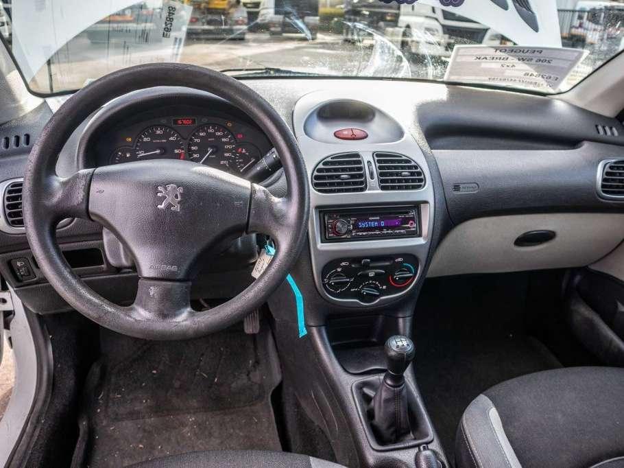 Peugeot 206 SW Foto 8
