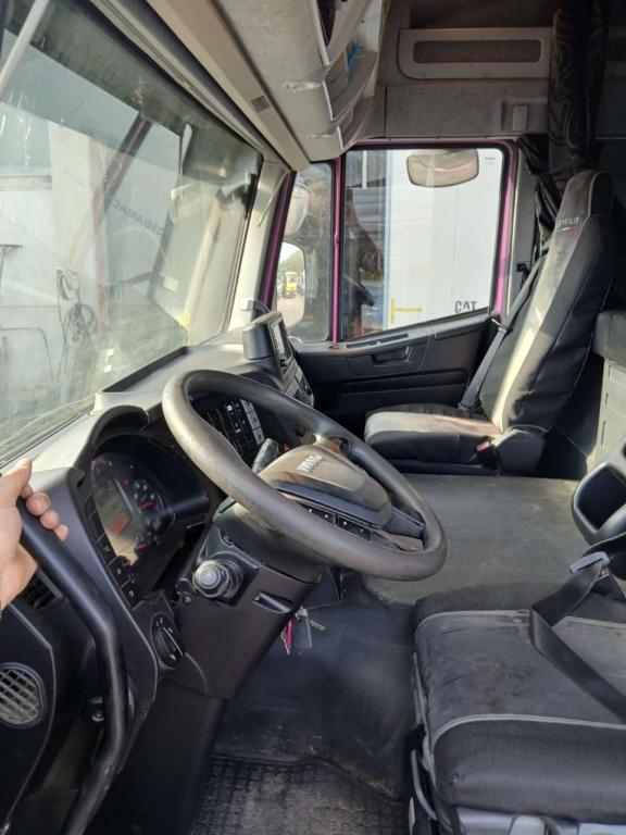 Iveco STRALIS 320S46 Foto 6