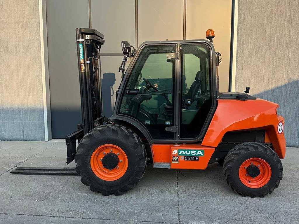 Ausa T144H Foto 7