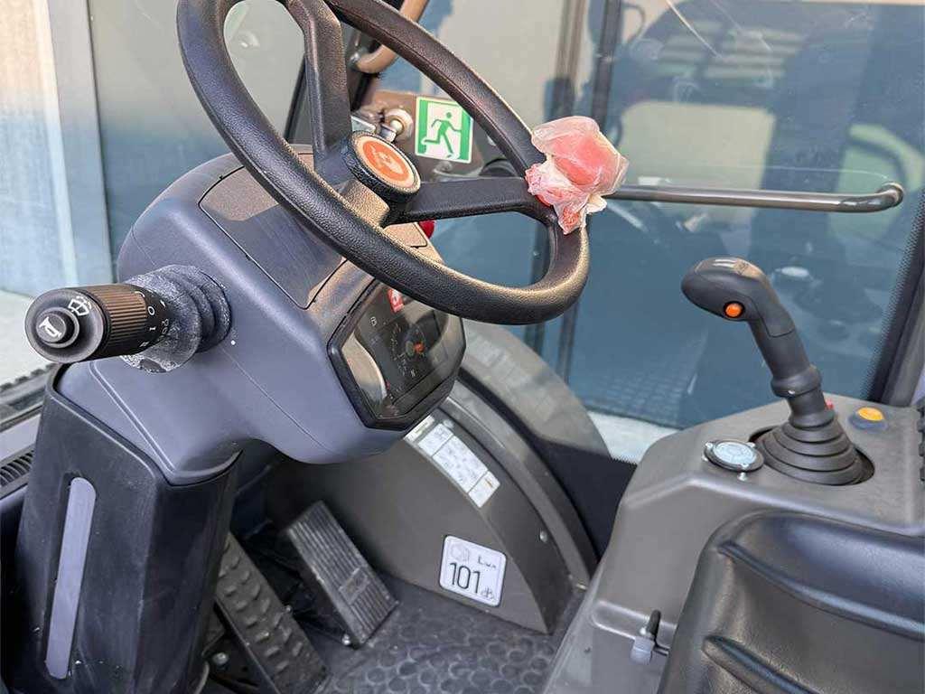 Ausa T144H Foto 8