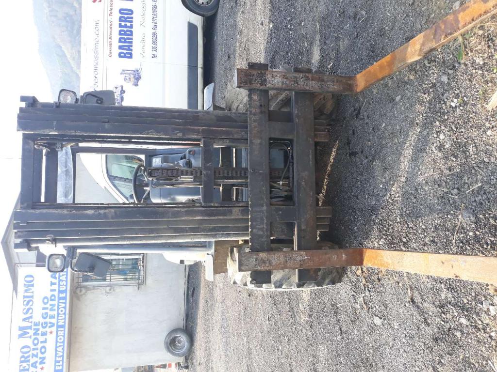 Ausa C200HX4 Foto 2