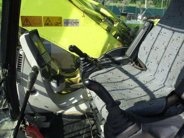 New Holland E245C Foto 20