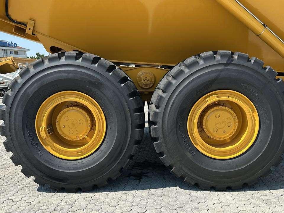 Bell B50E 6x6 Foto 10