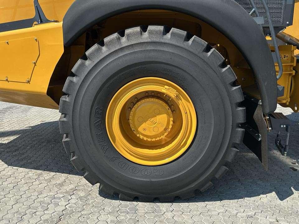 Bell B50E 6x6 Foto 7