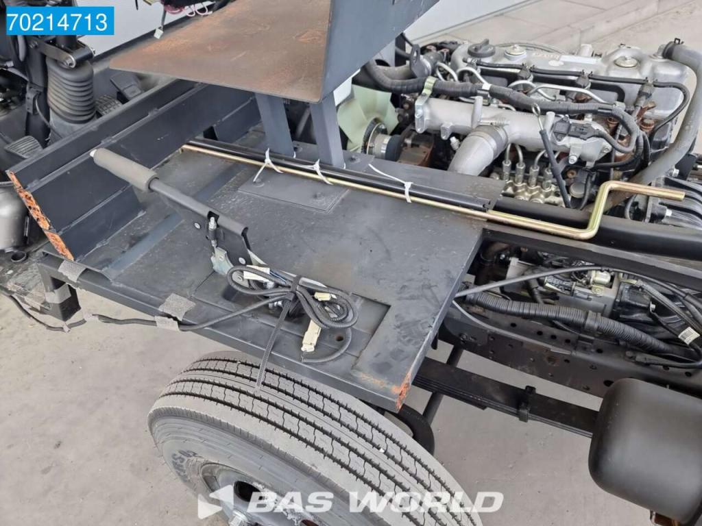 Hyundai County Bare 140PK 100x Pieces Available County Bare Chassis D4DD LWB NO EU/KEIN EU T1 Foto 16