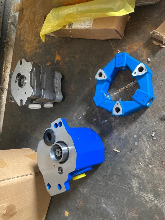 3TNE68 Testata motore per Ammann Yanmar B-15-3 Foto 8