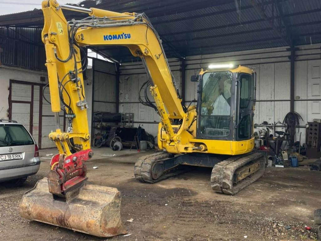 Komatsu PC88MR-8 Foto 1