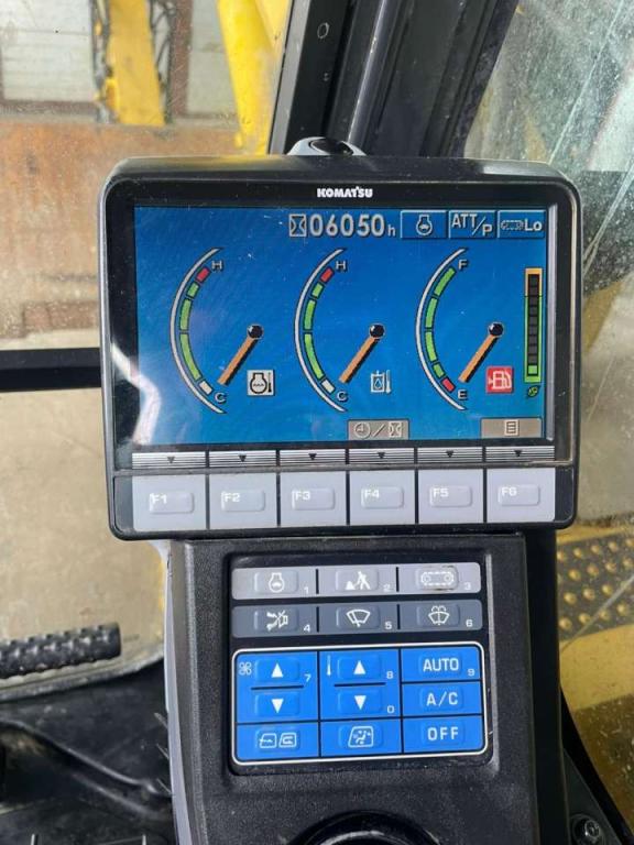 Komatsu PC88MR-8 Foto 4