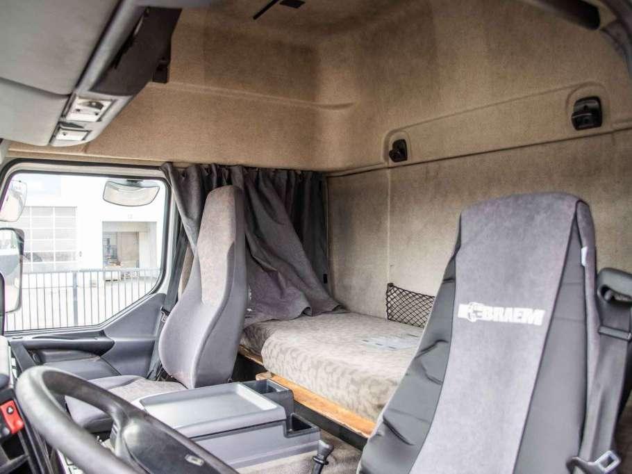 Renault PREMIUM 320 Foto 10