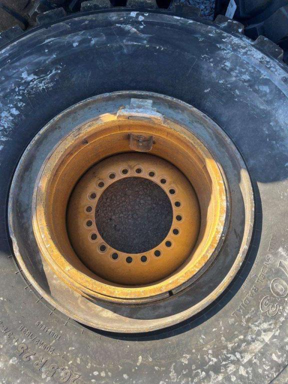 Caterpillar 966M/972M Foto 3