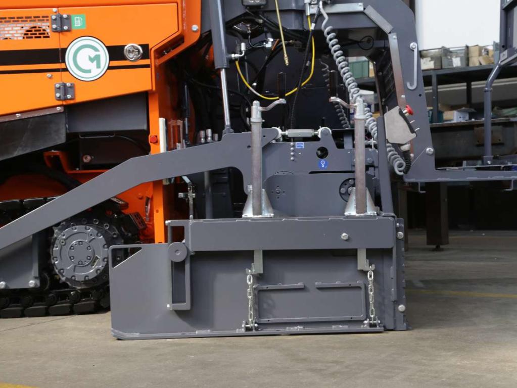 CM F220T Foto 12