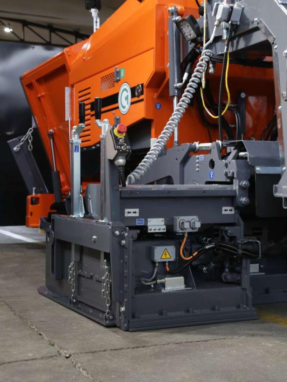 CM F220T Foto 14