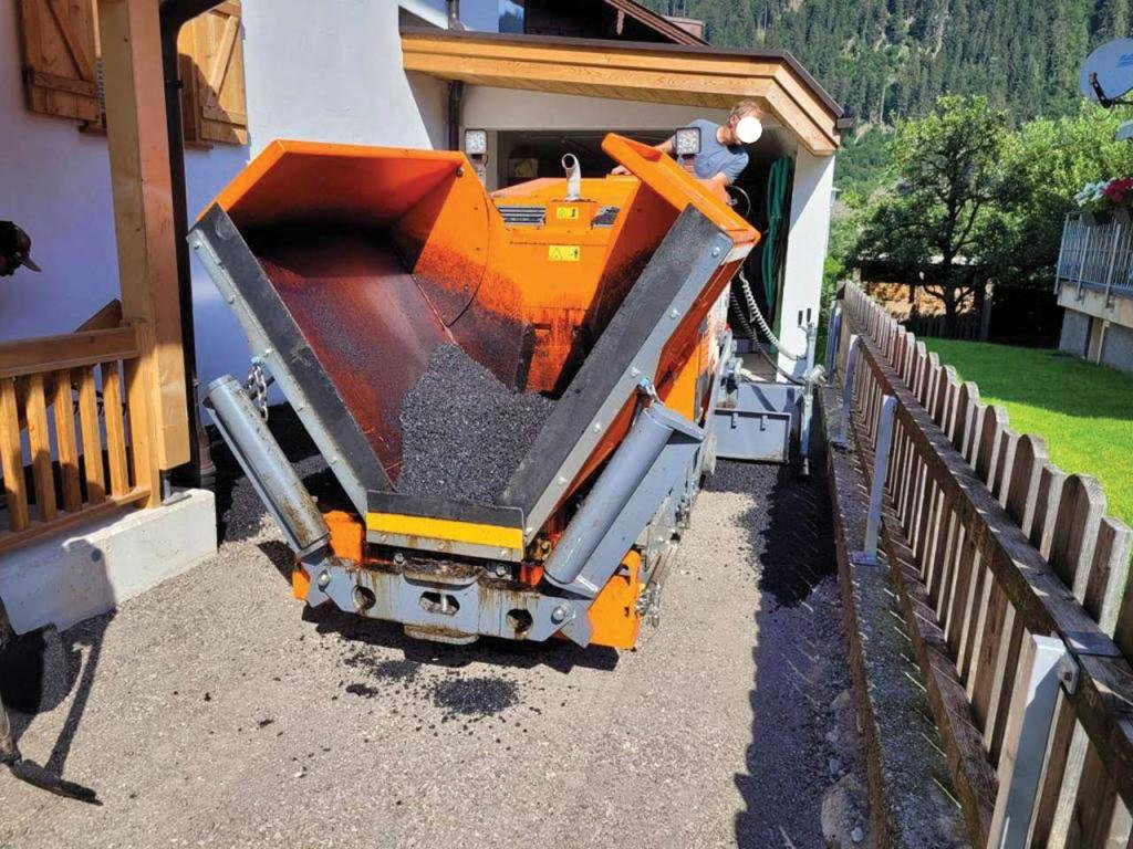 CM F220T Foto 19