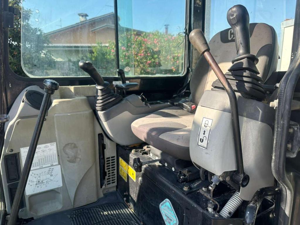 Caterpillar 305C Foto 7