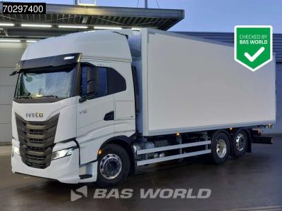 Iveco S-Way 490 6X2 NEW! Thermo-King T-1100X Lamberet box Lift-Axle Automatic Euro 6 in vendita da BAS World B.V.