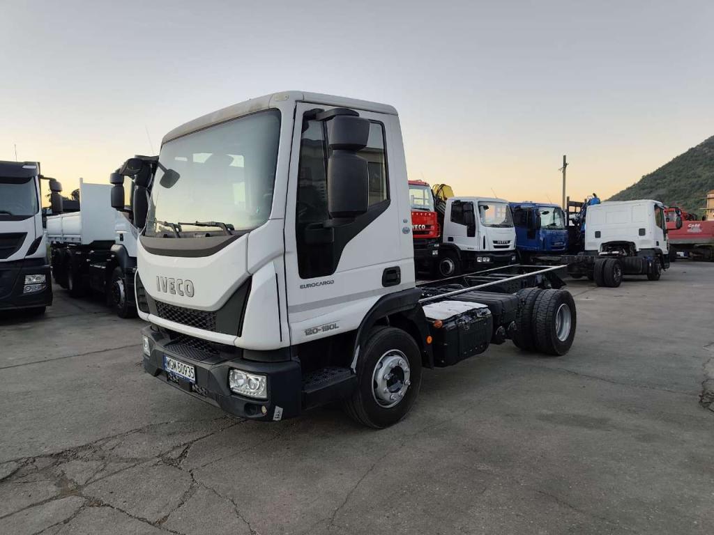 Iveco EUROCARGO 120-190L Foto 10