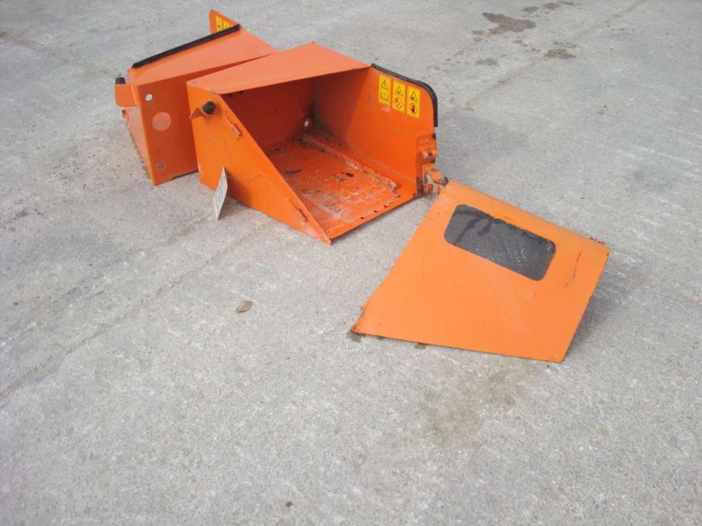 Vano batterie per Hitachi ZW 310 Foto 1