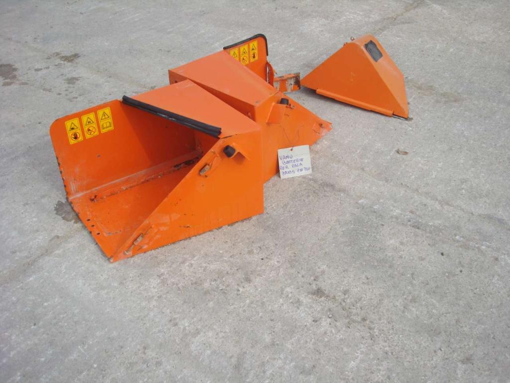 Vano batterie per Hitachi ZW 310 Foto 2