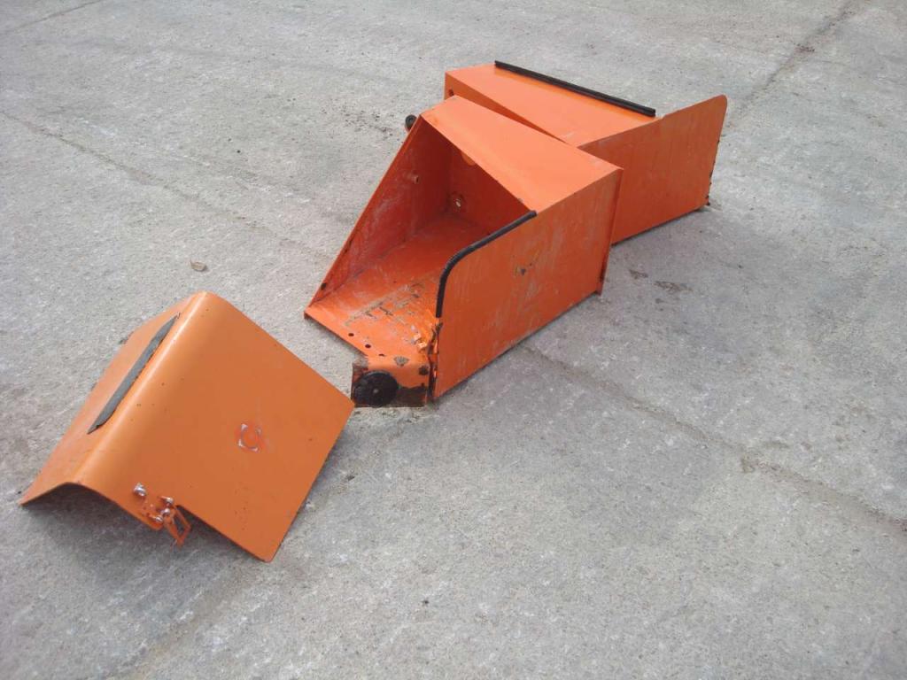 Vano batterie per Hitachi ZW 310 Foto 3