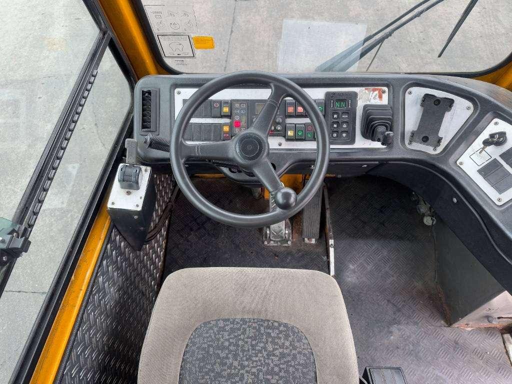 Terberg YT222 - Dutch truck / Automatic / 55t Payload Foto 7