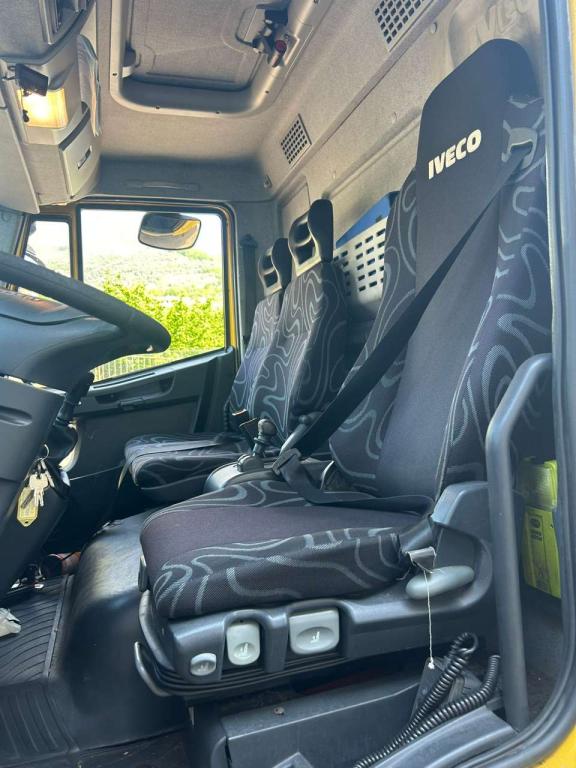 Iveco EUROCARGO 120E28P Foto 18