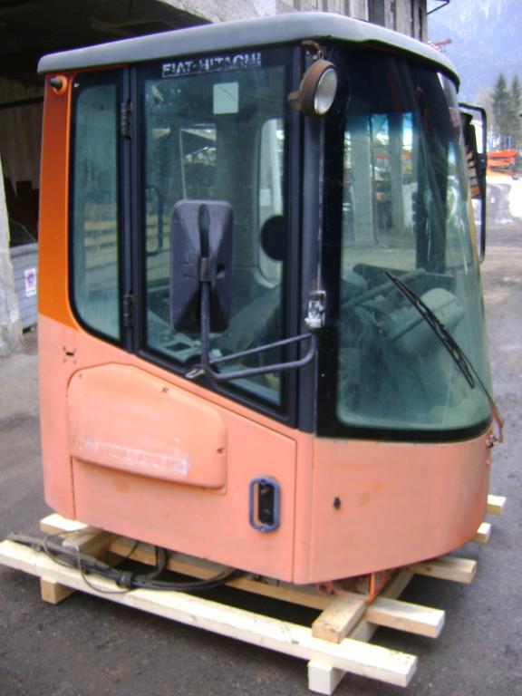 Cabina per Fiat Hitachi W 90 Foto 1