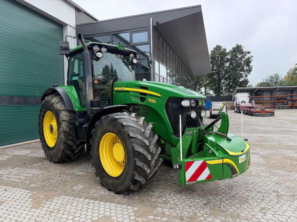 John Deere 7930 PowerQuad - Front PTO Foto 2