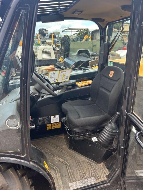 JCB 516-40 AGRI Foto 8