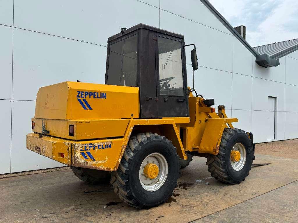 Caterpillar Zeppelin ZL10B - Bucket + Forks / Quick Coupler Foto 5